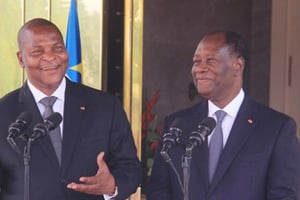 Les présidents centrafricain Faustin Archange Touadéra et ivoirien Alassane Ouattara, lundi 7 novembre 2016, à Abidjan. © DR / présidence ivoirienne