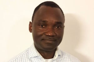 Emmanuel Mbolela (RD Congo), auteur de « Réfugié, Une odyssée africaine », Libertalia, Paris, 2017, 264 pages, 10 euros. © DR