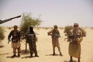 Des combattants d’Ansar Eddine qui sévissent dans le sud du Mali. © Uncredited/AP/SIPA