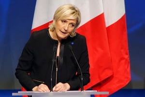 Marine Le Pen, candidate de l’extrême droite, en campagne à Lyon, le 5 février 2017. © Michel Euler/AP/SIPA