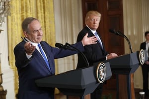 Le président des États-Unis Donald Trump et le Premier ministre israélien Benyamin Netanyahu lors d’une conférence de presse à la Maison Blanche, le 15 février 2017. © Pablo Martinez Monsivais/AP/SIPA
