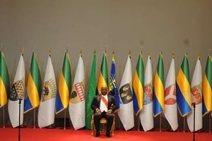 Le président Ali Bongo Ondimba lors de sa prestation de serment à Libreville le 27 septembre 2016. © Jeremi Mba/AP/SIPA