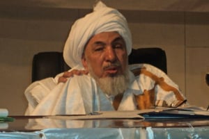 Abdallah Ibn Mahfoudh Ibn Bayyah, un promoteur de la paix dans les sociétés musulmanes. © Magharebia/CC/wikipédia