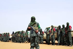 Lancement opérationnel de la première patrouille mixte, formée de soldats maliens, de combattants de groupes progouvernementaux et de l’ex-rébellion, à Gao, le 23 février 2017. © Baba Ahmed/AP/SIPA