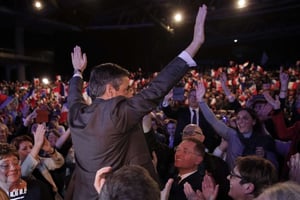 François Fillon en mars 2017 à Orléans, en France. © Christophe Ena/AP/SIPA