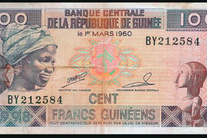 L’escroquerie à laquelle est accusé Oustaz Taïbou de s’être livré équivaudrait à environ 8 milliards de francs guinéens. © Banque Central de la République Guinée/CC/Wikimedia commons