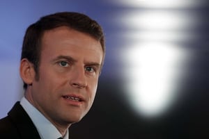 Emmanuel Macron lors d’une conférence de presse, le 10 avril, à Paris. © Christophe Ena/AP/SIPA