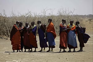 Un groupe de femmes massaï dans le nord de la Tanzanie, en août 2013. © Nariman El-Mofty/AP/SIPA