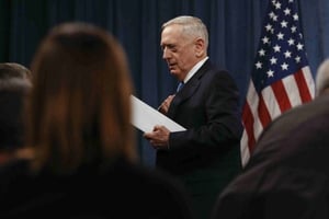 Le secrétaire américain de la Défense Jim Mattis lors d’une allocution au Pentagone en avril 2017. © Carolyn Kaster/AP/SIPA