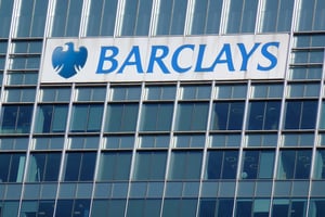 Barclays a annoncé, en février, avoir demandé la permission au régulateur bancaire sud-africain et au ministre des Finances de diminuer sa participation dans sa filiale au-dessous de 50%. © Gideon Benari/CC/Flickr
