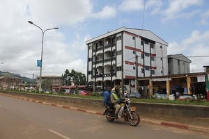 Scène de rue à Bamenda, épicentre de la contestation anglophone au Cameroun. © Dada dada/CC/Wikimedia commons