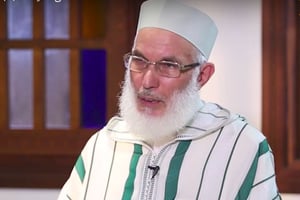 Mohamed Abbadi, guide spirituel de la Jamaâ Al Adl Wal Ihssane (Justice et bienfaisance). © YouTube/Chahed.TV