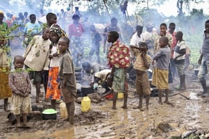 Des réfugiés burundais au Rwanda, en 2015. © Edmund Kagire/AP/SIPA