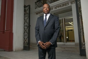 Mankeur Ndiaye, ministre sénégalais des Affaires étrangères, à Dakar en 2016. © Youri Lenquette pour JA