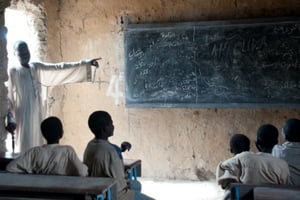 Une salle de classe à une dizaine de kilomètres au nord de N’Djaména (illustration). © Renaud Van der Meeren / JA