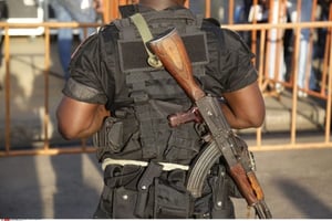 Un soldat ivoirien. © Schalk van Zuydam/AP/SIPA