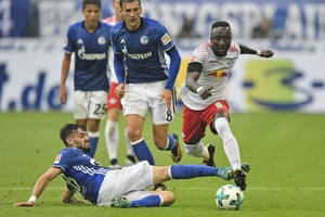 Naby Keïta durant le match entre le FC Schalke 04 et le RB Leipzig en août 2017. © Martin Meissner/AP/SIPA