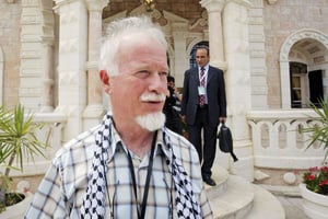 Uri Davis, membre du conseil révolutionnaire du Fatah. © NASSER SHIYOUKHI/AP/SIPA