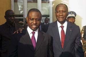 Guillaume Soro et Alassane Ouattara, en décembre 2010 à Abidjan. © Thibault Camus/AP/SIPA