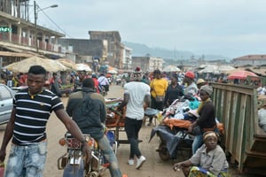 Un marché de Bamenda, capitale de la province anglophone du Nord-Ouest du Cameroun, le 15 novembre 2017. © AFP