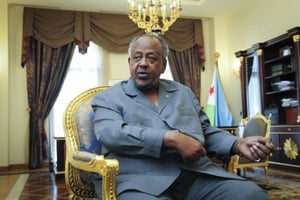 Ismaïl Omar Guelleh, président de la République de Djibouti, au palais présidentiel lors d’une interview accordée à JA en mars 2017. © Vincent Fournier/JA