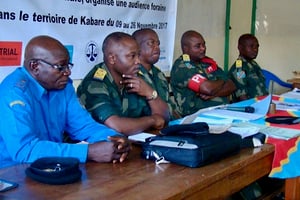 Les juges de la Cour militaire du Sud-Kivu, dans l’est de la RDC. © TRIAL international