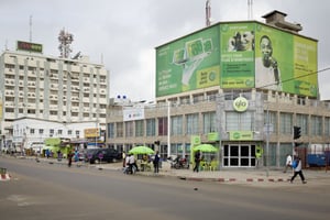 Un bureau de Glo à Cotonou. © Jacques TORREGANO pour Jeune Afrique