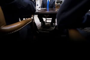 Donald Trump, lors d’une rencontre avec des sénateurs républicains,le 4 janvier àla Maison-Blanche. © DOUG MILLS/NYT-REDUX-REA