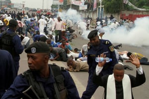 Lors de la répression de la marche contre Joseph Kabila du 21 janvier 2017, à Kinshasa. © REUTERS/Kenny Katombe