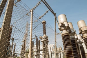 Centrale électrique de la Senelec de Bel Air, zone industrielle de Dakar © Youri Lenquette pour Jeune Afrique