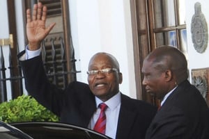 Le président sud-africain Jacob Zuma, alors qu’il quitte le parlement, le 6 février 2018. © AP/SIPA