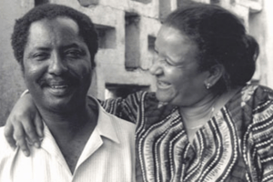 Deyda Hydara et son épouse Maria, en 1989. © DR / Famille Hydara / RSF