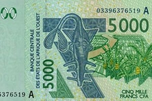 Un billet de 5000 francs CFA © Wikimedia Commons