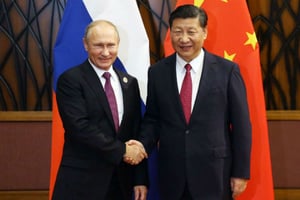 Vladimir Poutine et Xi Jinping au Vietnam, en novembre 2017. © Konstantin Zavrazhin/AP/SIPA