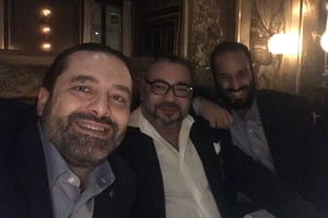 Saad Hariri, Mohammed VI et Mohammed Ben Salmane, à Paris. © DR / Capture d’écran Twitter.
