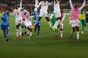 Le Sénégal s’est qualifié en battant l’Afrique du Sud 2-0 le 10 novembre 2017 à Polokwane (Afrique du Sud) © Reuters