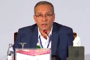 Pour le sociologue marocain, Abderrahmane Rachik ,  cette campagne de boycott est dirigée contre des personnes connues pour leurs positions négatives à l’égard des islamistes du Parti justice et développement (PJD). © YouTube/ Abdou Rachik