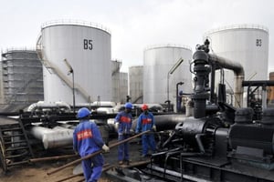 Usine de mise en bouteille de gaz de Pétro Ivoire. © Olivier pour Jeune Afrique