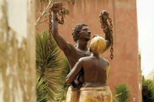 Monument aux esclaves, à Gorée, au Sénégal, en 2007. © Jacques DU SORDET/EditionsduJaguar