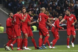 L’équipe de la Tunisie célèbre un but face au Portugal en match amical, le 28 mai 2018. © Armando Franca/AP/SIPA