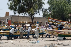 Port de pêche de Soumbedioune © Sylvain Cherkaoui pour Jeune Afrique