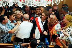La nouvelle maire de Tunis, Souad Abderrahim, le jour de sa victoire, le 3 juillet. © Zoubeir Souissi/REUTERS