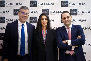 Les principaux dirigeants de Saham Group : (de g. à dr.) Raymond Farhat, Nadia Fettah et Moulay M’hamed Elalamy. © Nabila El Hadad pour JA