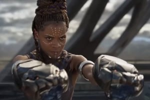 Shrui, la petite soeur de T’Challa, dans « Black Panther ». © Marvel Studios/capture écran