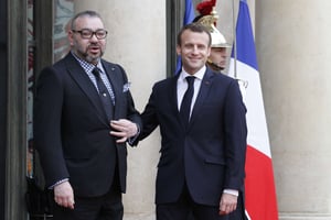 Mohammed VI et Emmanuel Macron, à l’Élysée le 10 avril 2018. © Christophe Ena/AP/SIPA