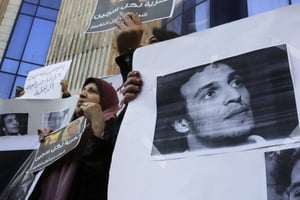 Une manifestation au Caire en 2016 appelant à la libération de Shawkan. © Amr Nabil/AP/SIPA