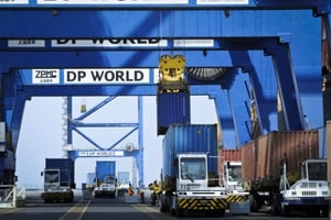 Le Doraleh Container Terminal (DCT), Terminal à conteneurs du port de Djibouti, géré par la société Dubaï Port World. Le 4 février 2013. © Photo de Vincent Fournier/Jeune Afrique