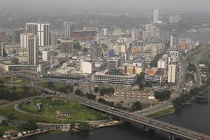 Le quartier du Plateau à Abidjan, où sera installé le siège d’Activa. © Rebecca Blackwell/AP/SIPA/2011.