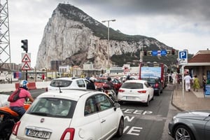 Point de passage entre l’Espagne et Gibraltar. © Matt Cardy/Getty Images/AFP