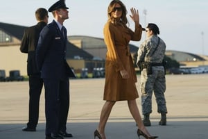 La First Lady Melania Trump s’apprête à décoller pour l’Afrique, le 1er octobre 2018. © Carolyn Kaster/AP/SIPA